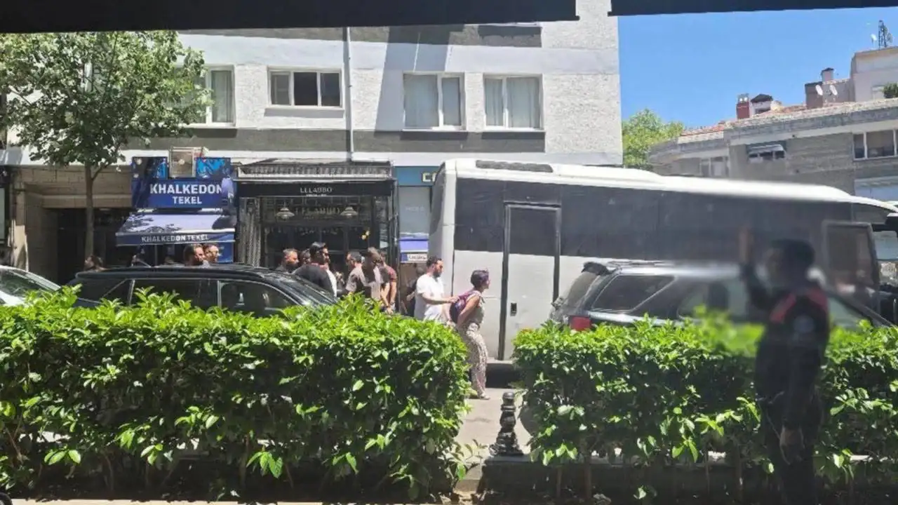 Onur Yürüyüşü’ne müdahale: 40 kişi gözaltında
