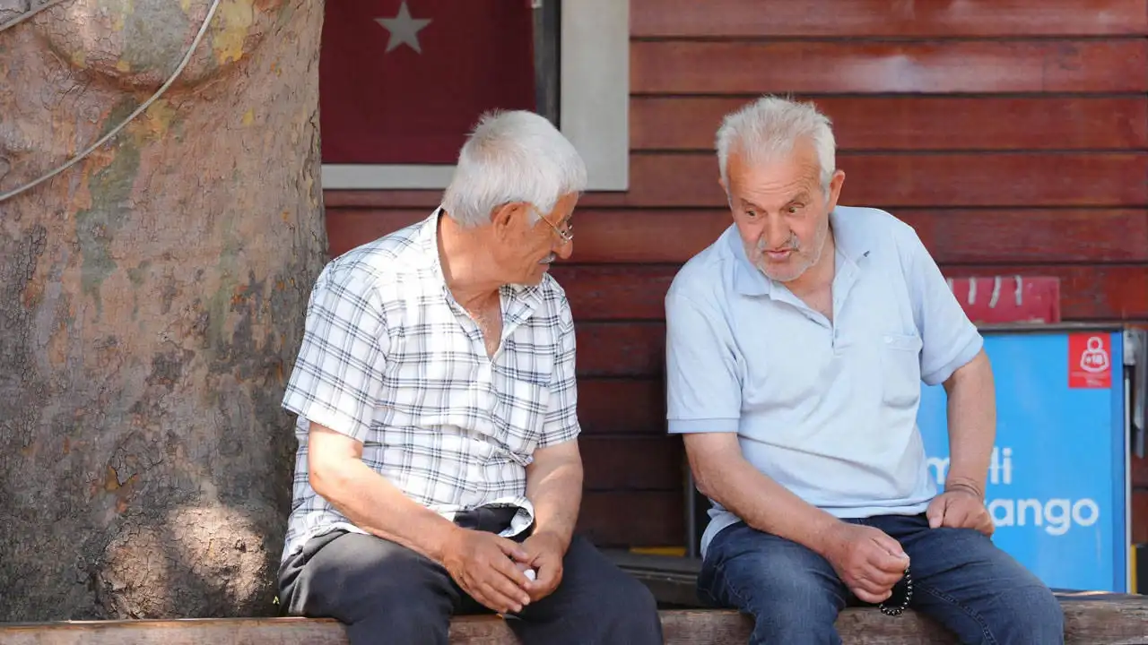 AK Parti'nin Sakarya kampında emekliler için karar verildi