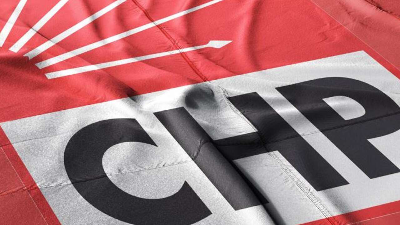 CHP başvurusunda karar: Amblem iptal, isim kaldı