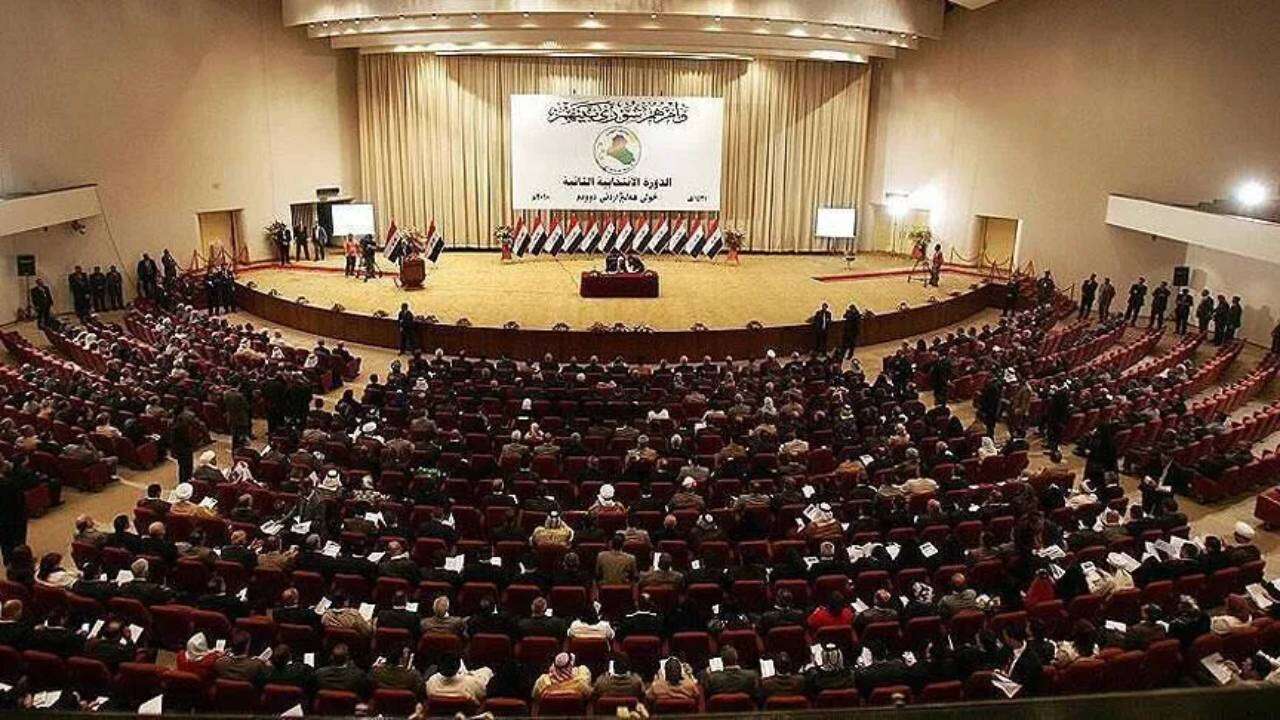 Milletvekilinin evinde altın iç çamaşırı bulundu