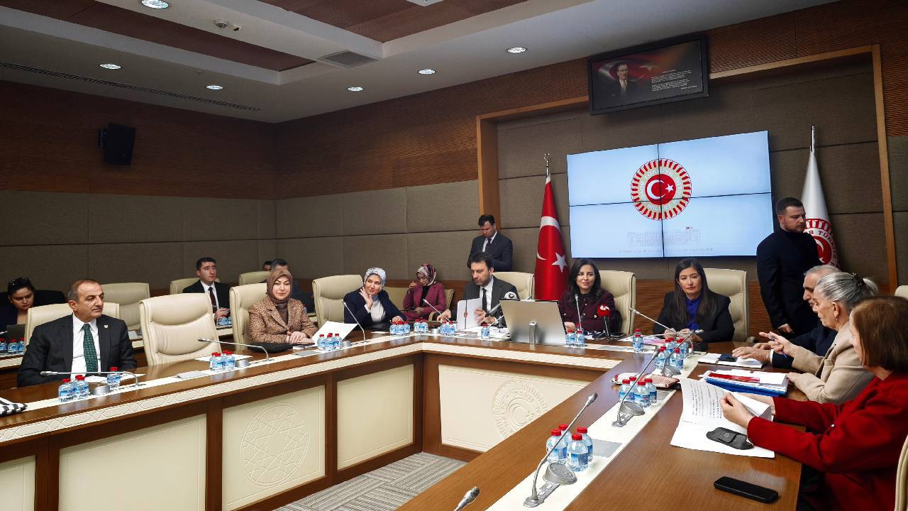 Şiddet sarmalında bir ülkeyiz ama farkında bile değiliz.!