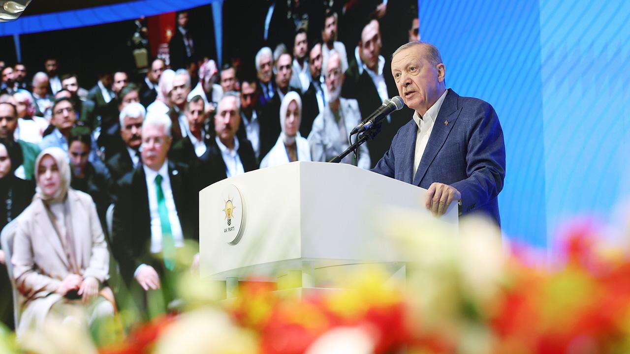 AK Parti kampında en çok eleştirilen bakan hangisi oldu?