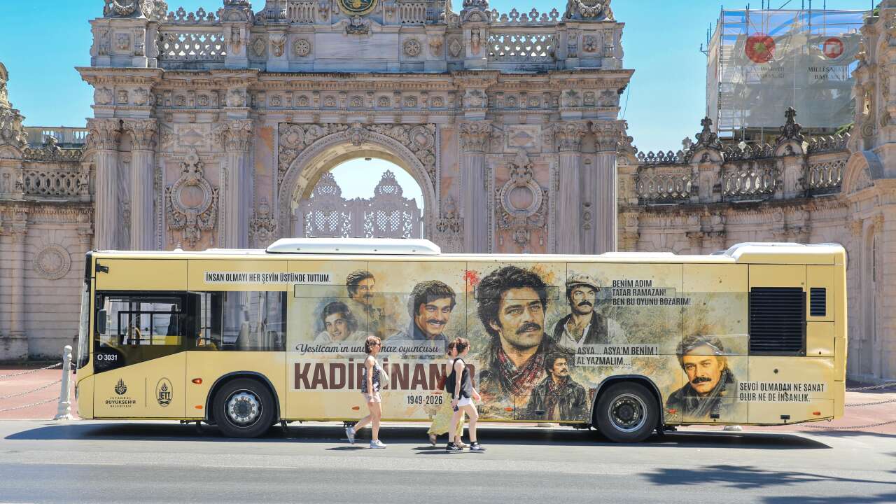 Kadir İnanır'ın anısı İstanbul sokaklarında yaşayacak