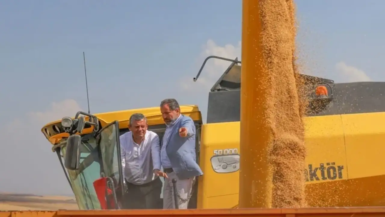 Ekonomi anketinden Özgür Özel çıktı: İşte diğer iki isim!