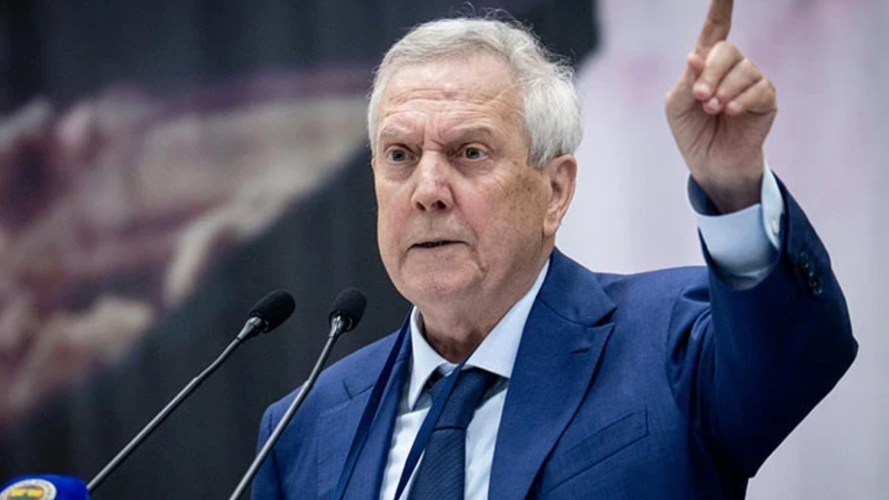 Fenerbahçe'de kriz yaratan ayrılık: Aziz Yıldırım devreye girdi, takıma geri döndü!