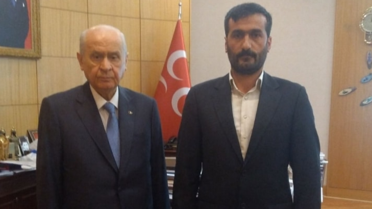 MHP Hakkari İl Başkanı bıçaklı kavgada yaralandı