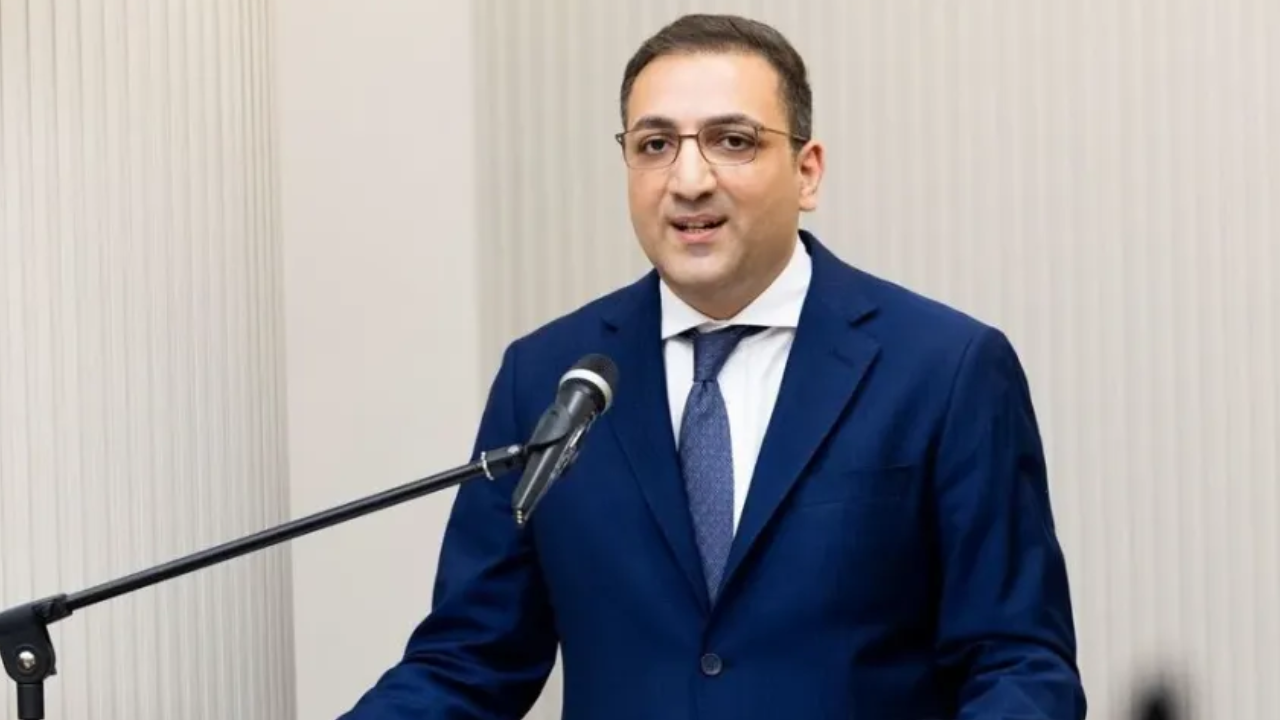 Balçova Belediye Başkanı Onur Yiğit görevden uzaklaştırıldı