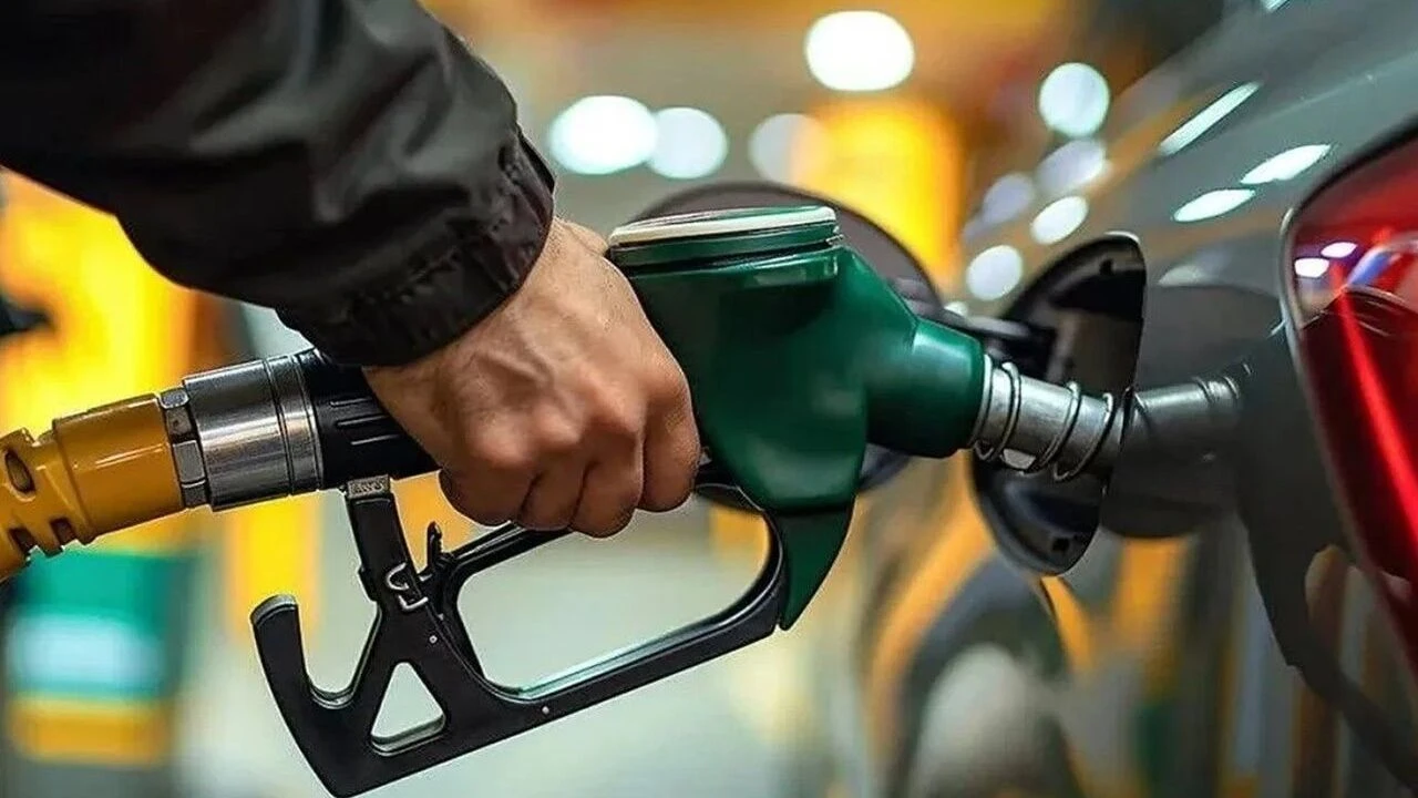 Depoları doldurmak için son saatler: Motorin fiyatları yeni haftaya zamla başlıyor