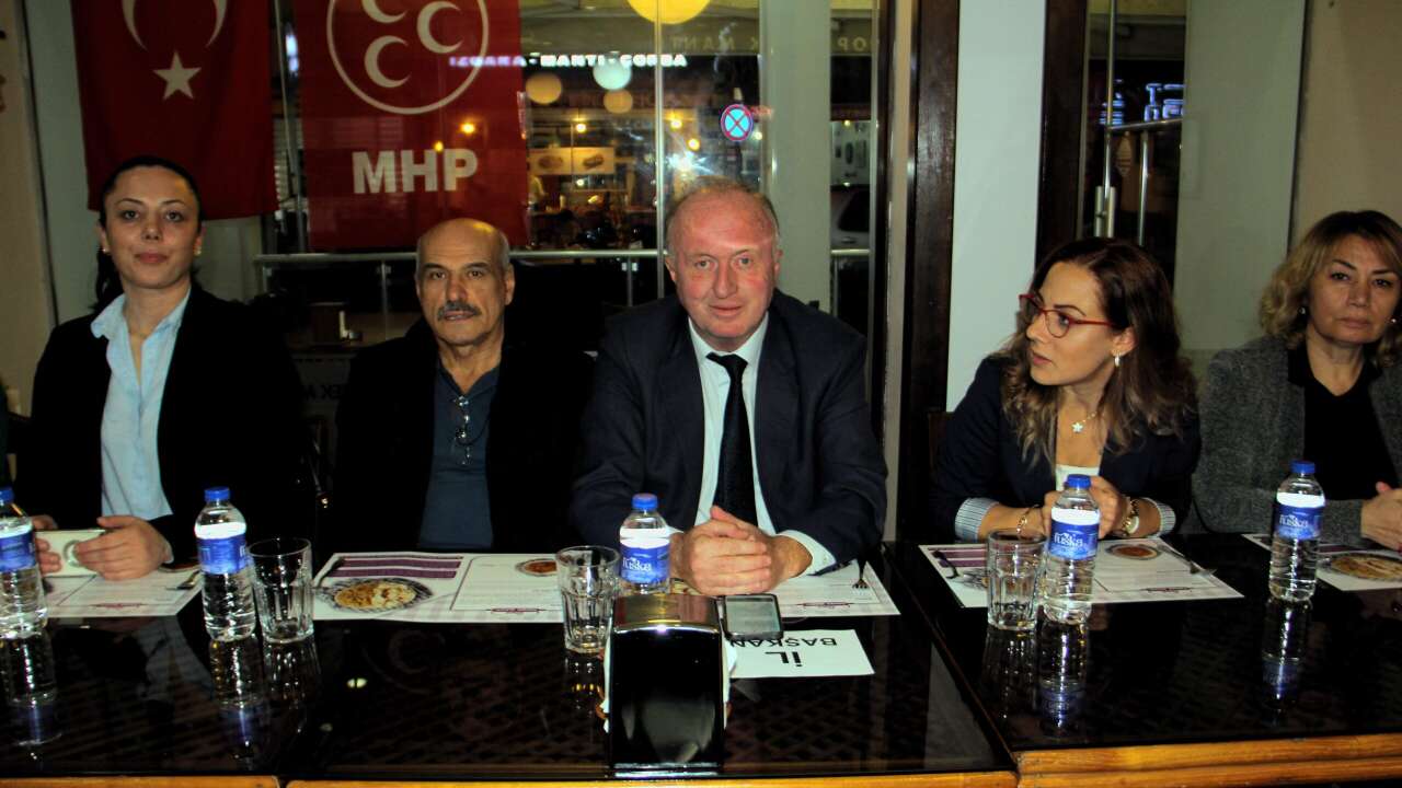 Bu da oldu: Reddedilen MHP İl Başkanı kadının arabasına zarar verdi
