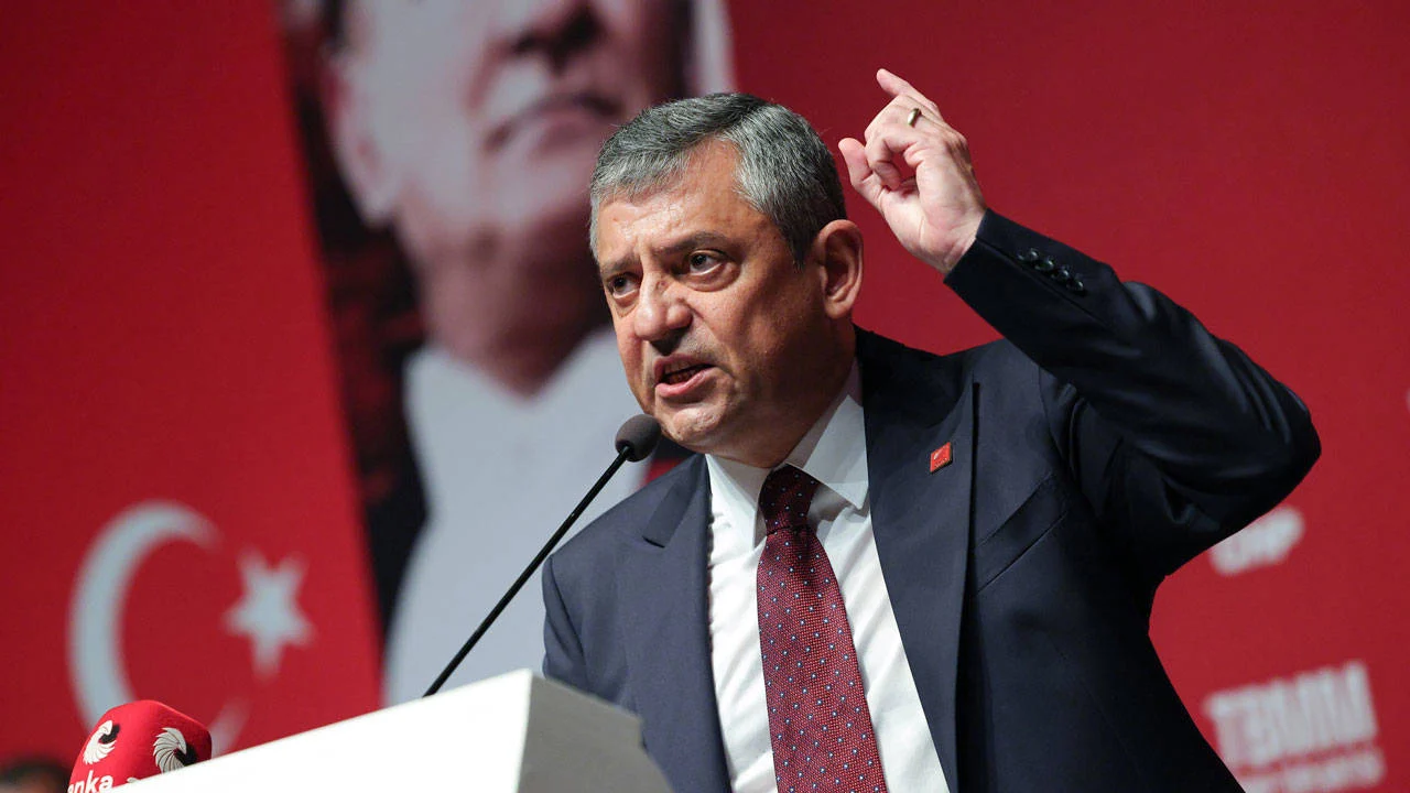 Özgür Özel, NATO liderlerine seslendi: ‘Türkiye'nin demokratik geleceğiyle ilişki kurulmalı’