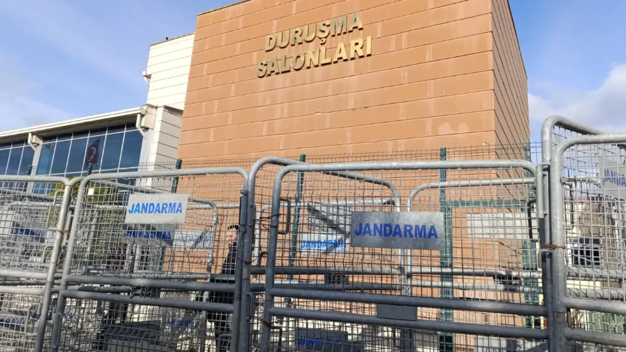 İBB davasında, duruşmada görüntü ve ses kaydı alanlara soruşturma