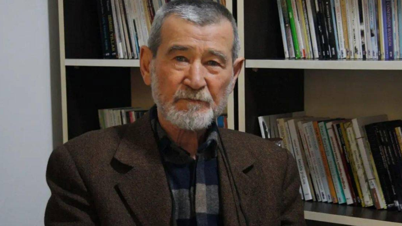 Şair Ahmet Telli hayatını kaybetti