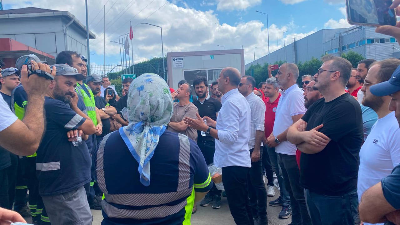 Gebze'de Vesuvius işçileri üretimi durdurdu: Sendikal hakkı için şalterler indirildi