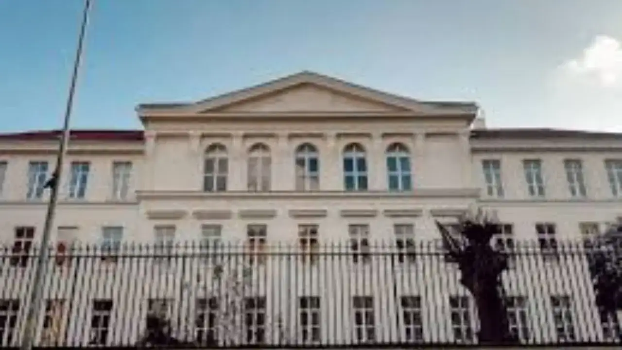 Özel İtalyan Lisesi’nde sendika kıyımı sürüyor: Özgür Doğu'nun görevine son verildi