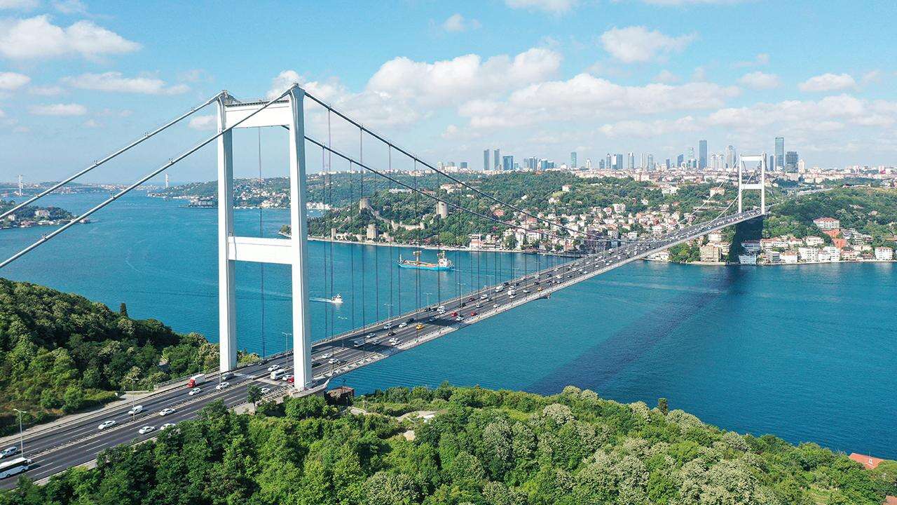 Boğaz Köprüsü trafiğe kapatılıyor: Valilik saatleri ve güzergahları açıkladı!