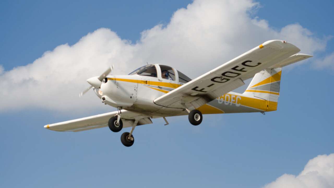 Gökyüzüne sıkıldım yazan pilot izne çıkarıldı