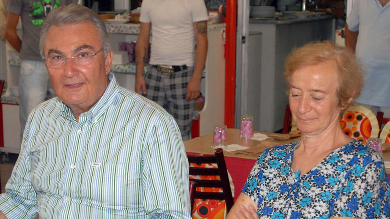 Olcay Baykal kimdir?