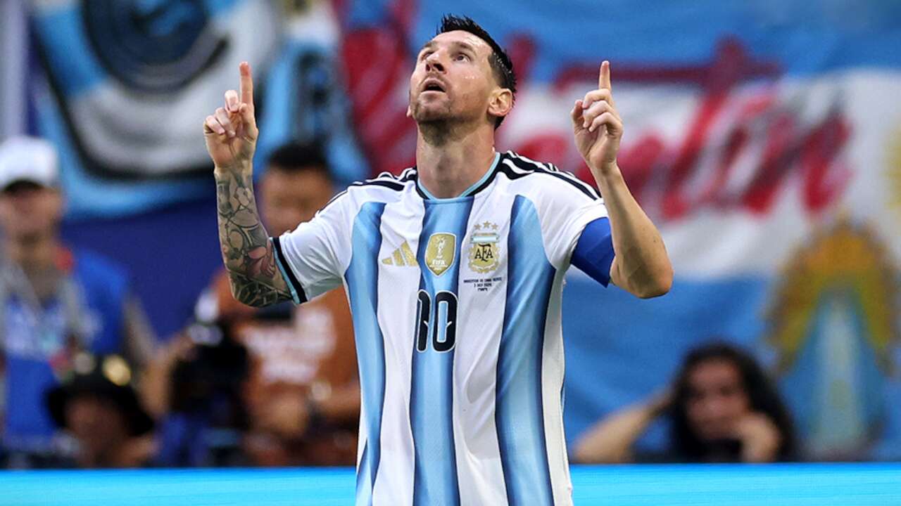 Guardiola'dan Messi yorumu: Bunu nasıl yaptığını öğrenmek imkansız
