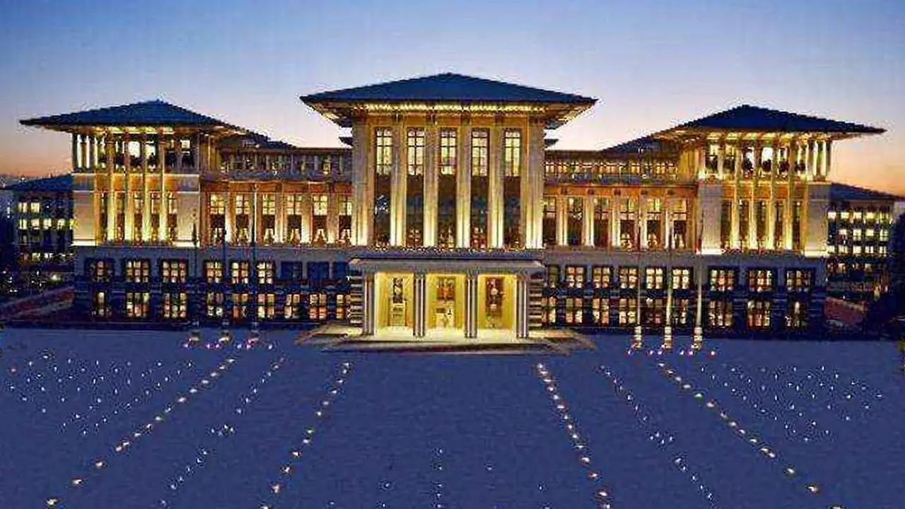 Üç kurum 100,3 milyar lira harcadı!