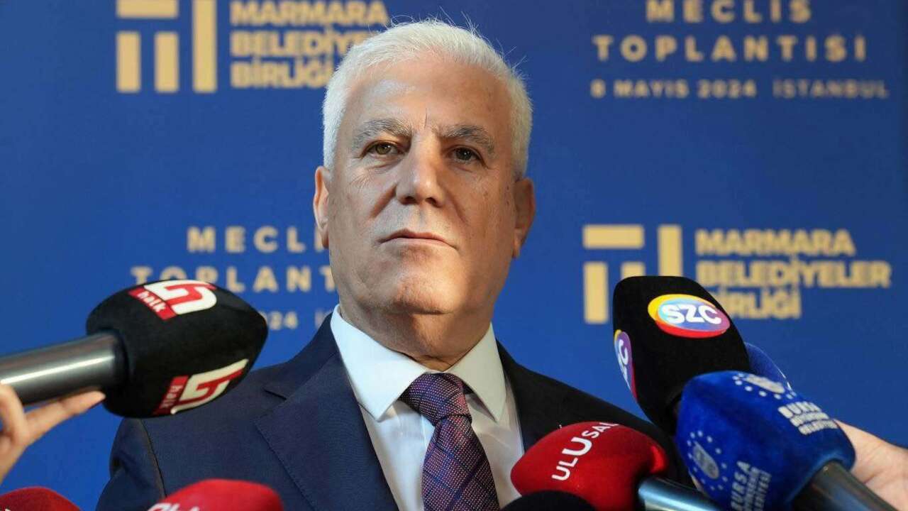 Mustafa Bozbey'in yargılandığı davanın ilk duruşması başladı