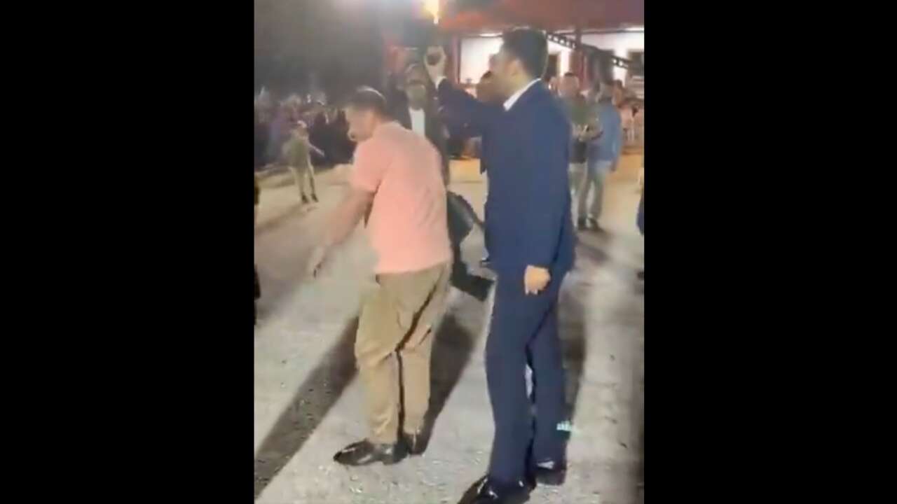 Düğünde havaya ateş açan AK Parti yöneticisi istifa etti