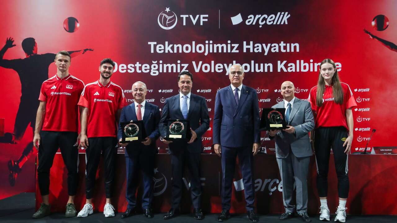 Arçelik'ten Voleybol Milli Takımlarına 4 yıllık sponsorluk desteği