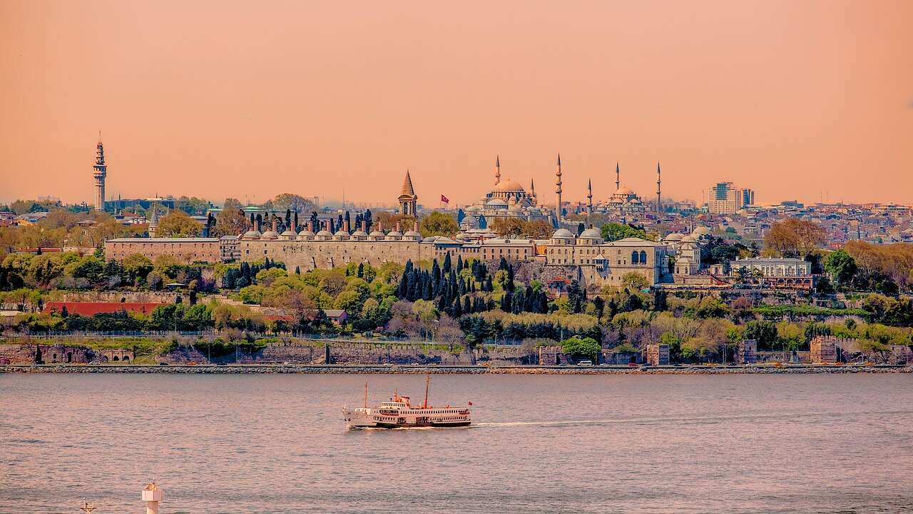 Gezginlerin En Çok Sevdiği Şehirlerden Biri Belli Oldu! Türkiye'ye Geldiklerinde Hayran Kalıyorlar