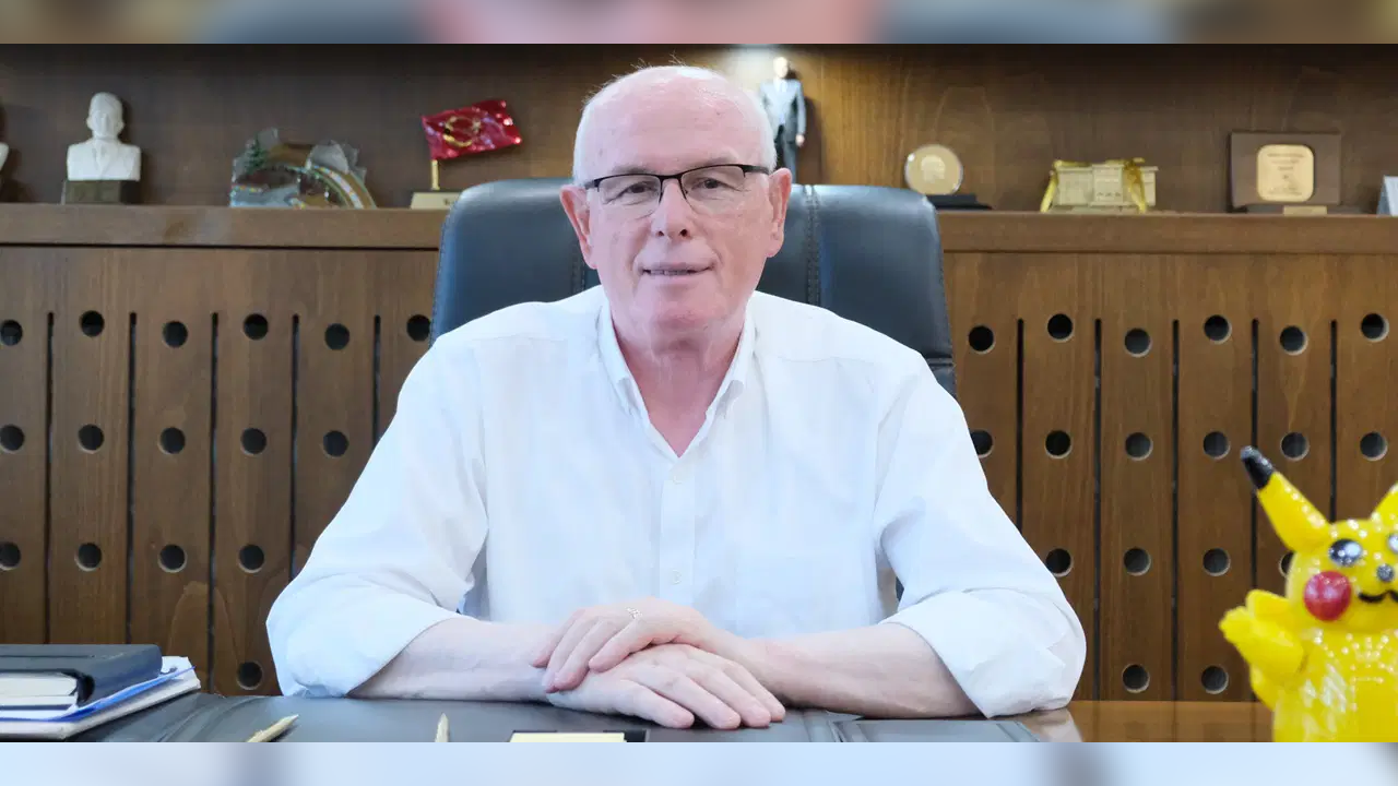 CHP’de toplu istifa: Odunpazarı Belediye Başkanı Kazım Kurt ve meclis grubu partiden ayrıldı!