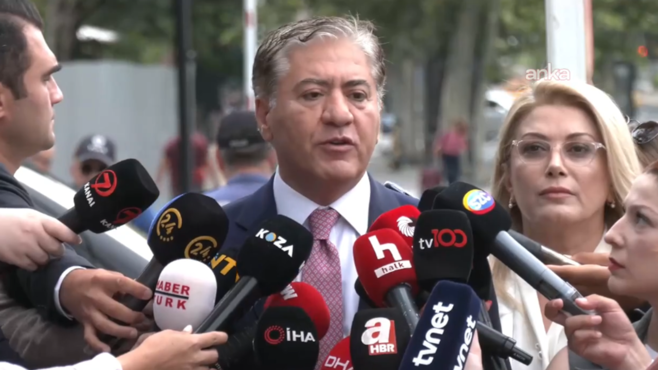 Murat Emir, İçişleri Bakanlığı önünde konuştu: Bu yolculuğa çıkarken arkamıza bakmıyoruz