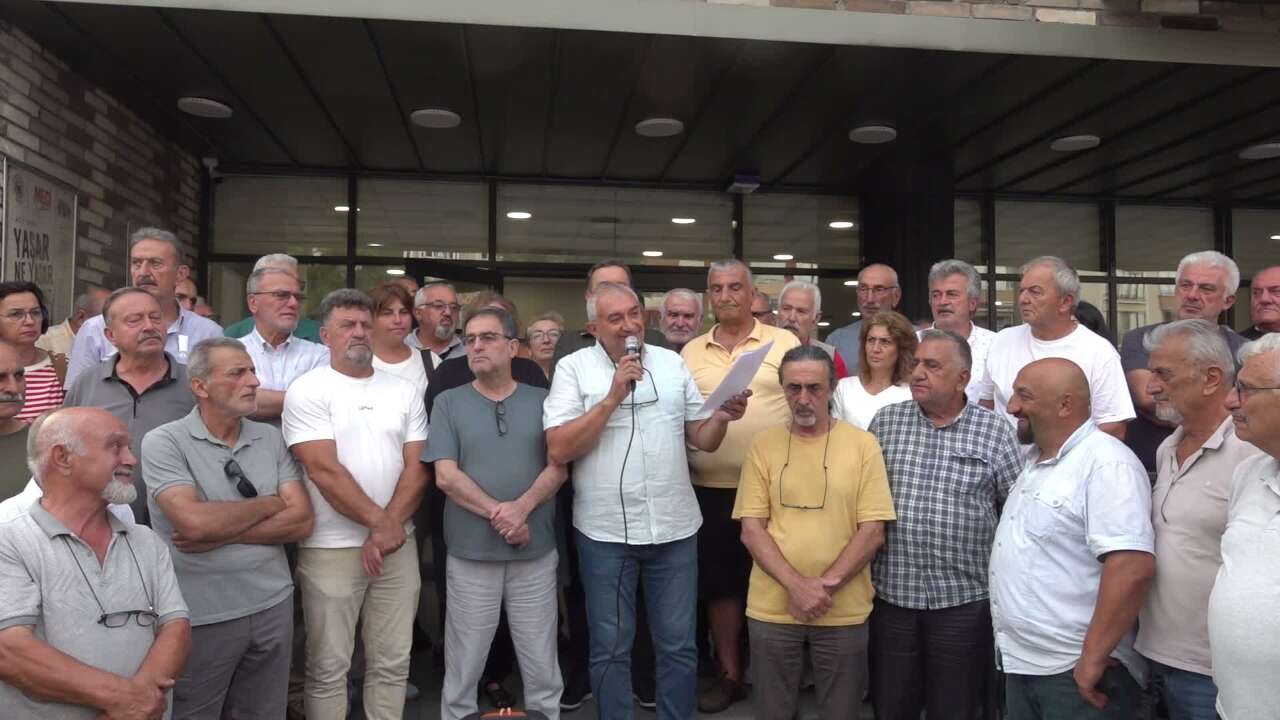Fındıklı Belediye Başkanı ve tüm belediye meclis üyeleri CHP'den istifa etti