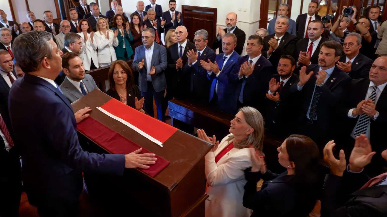 YENİ Parti'nin A Takımı açıklandı: İşte MYK'daki isimler