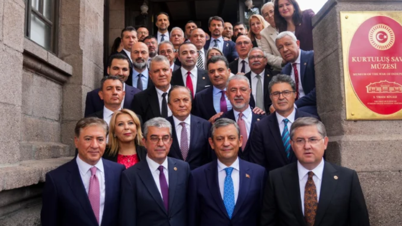 Avrupa Sosyalistler Partisi'nden YENİ Parti'ye destek: 'Ortak mücadeleyi sürdürmeyi sabırsızlıkla bekliyoruz'