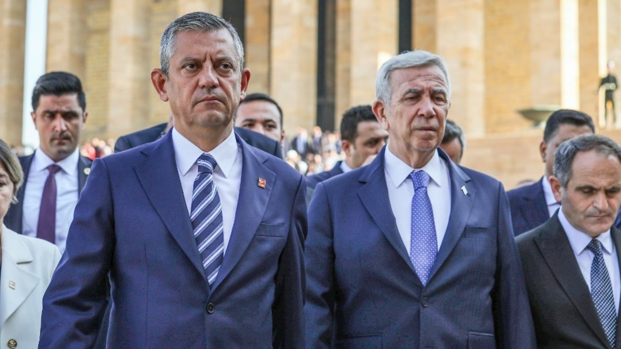 Mansur Yavaş'tan Özgür Özel'e Yeni Parti için tebrik telefonu