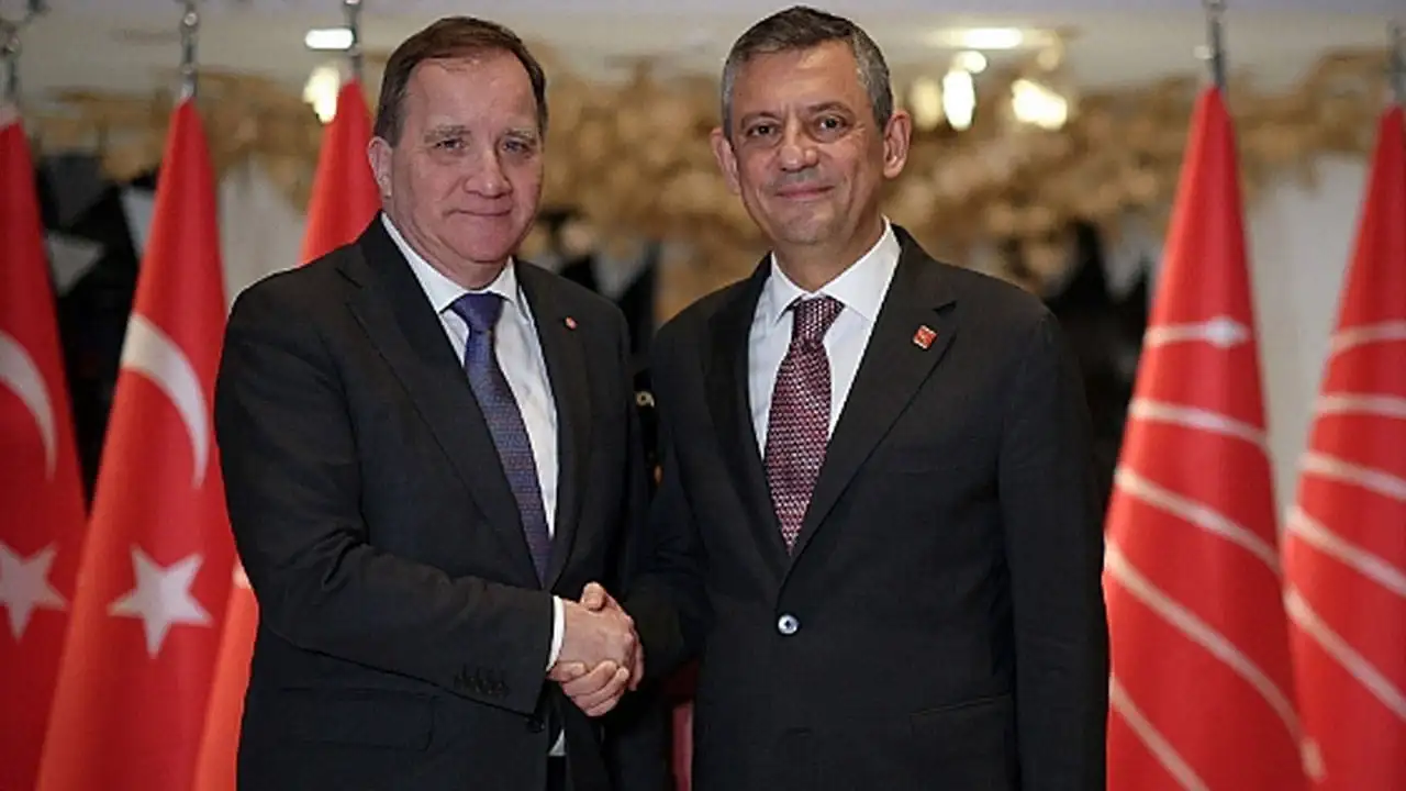 PES'ten YENİ Parti tebriği