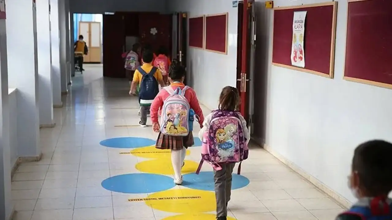 Otizmli çocuğa ayrımcılık: Okula para cezası kesildi!