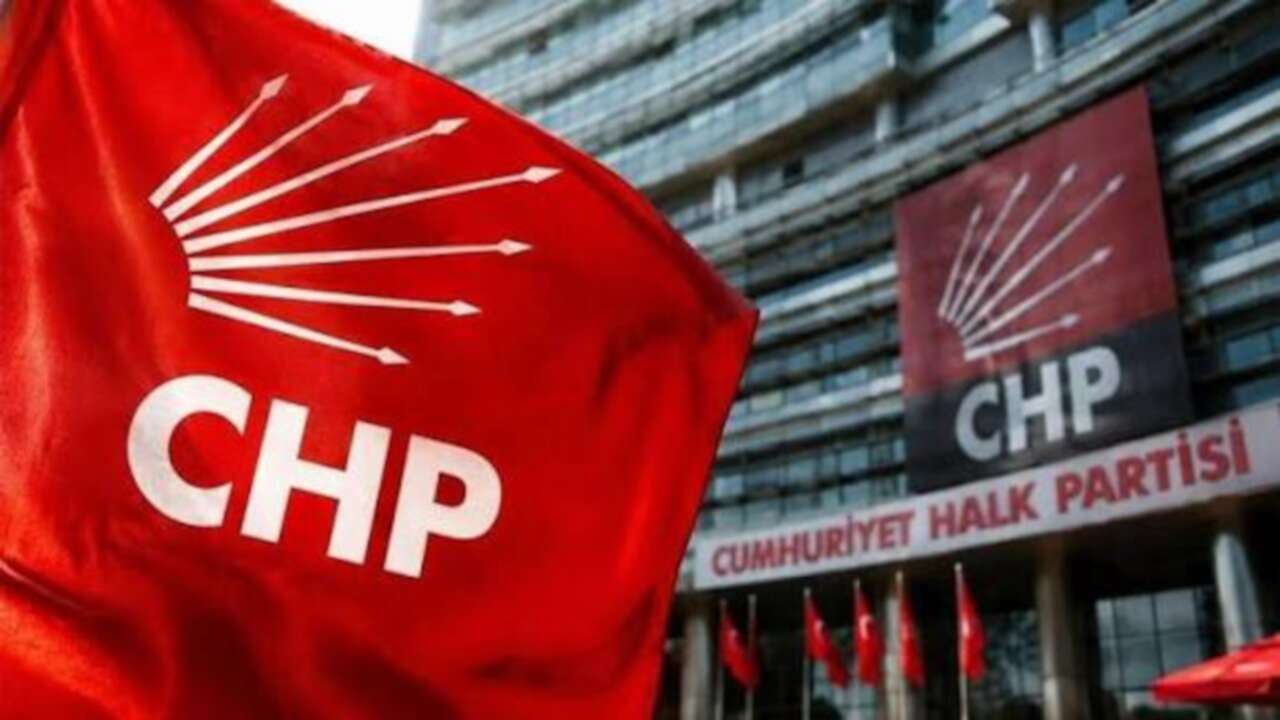 264 eski milletvekili CHP'den istifa etti