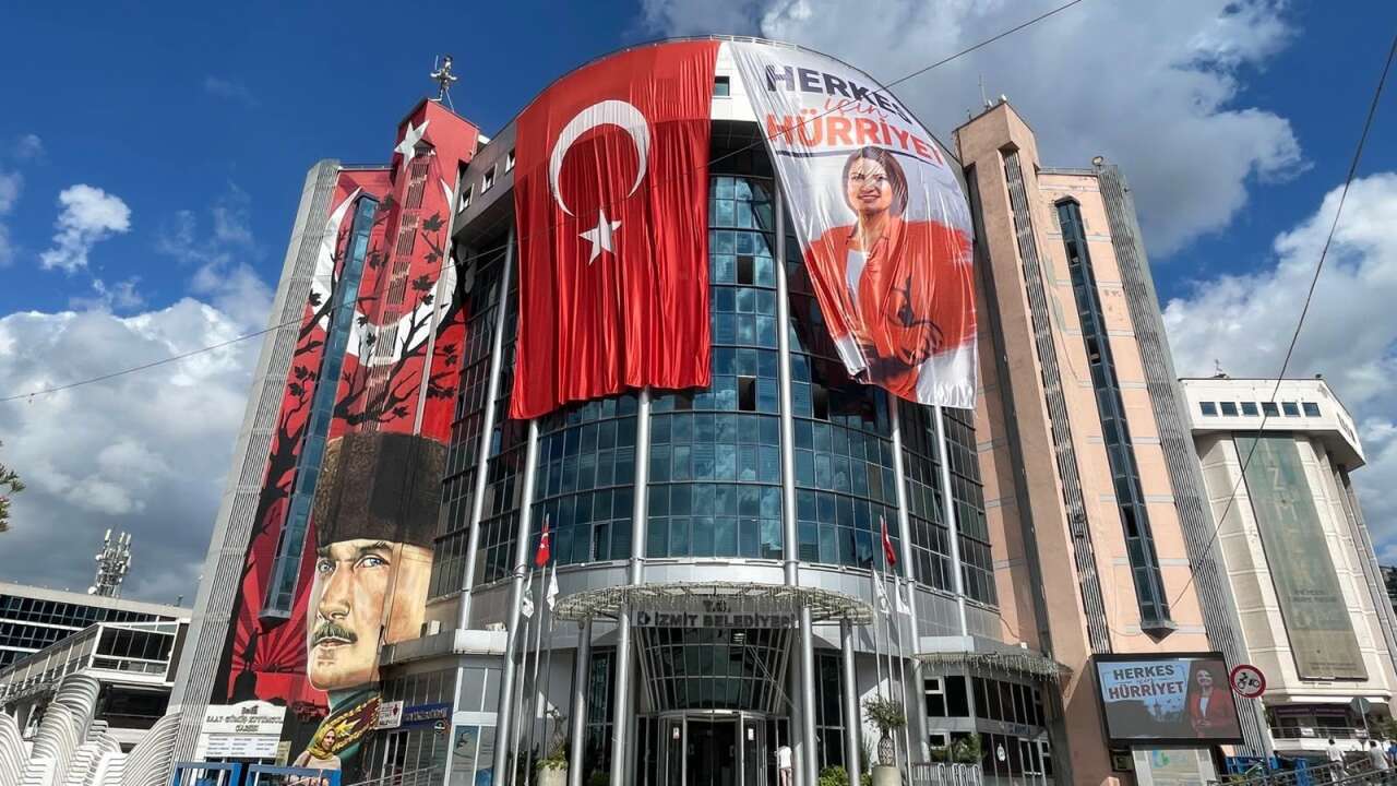 Meclis'te çoğunluk kimde? İzmit başkan vekili seçimi için tarih belli oldu...