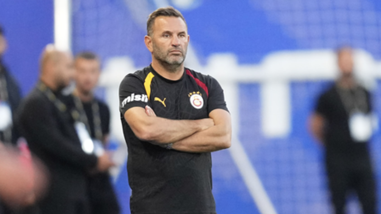Okan Buruk'tan transfer itirafı: 'Eksik olduğumuzu biliyoruz'