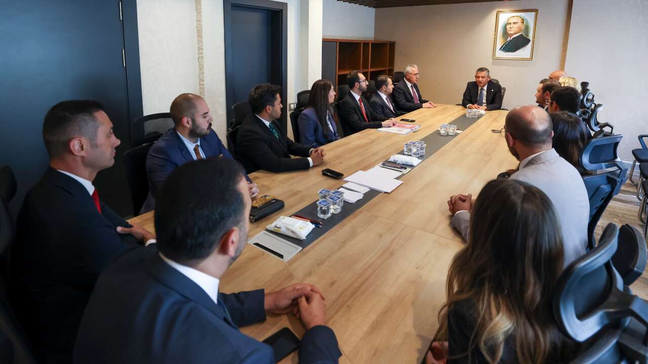 YENİ Parti YDK ilk toplantısını yaptı: Başkanlığa Bülent Yücetürk seçildi