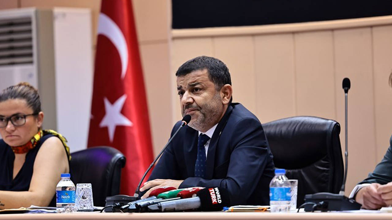 CHP’de 'Yeni Parti' ayrılığı sürüyor: Denizli Büyükşehir Belediye Başkanı 14 ilçeyle istifa etti