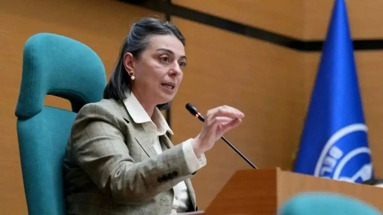 Üsküdar Belediyesi'ne operasyon: Başkan Sinem Dedetaş ile birlikte 6 kişi gözaltına alındı