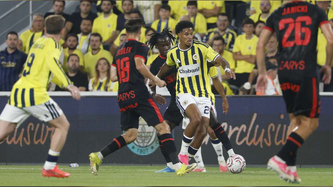 İsmail Kartal'ın öğrencileri Polonya deplasmanında: İşte Fenerbahçe'nin muhtemel 11'i