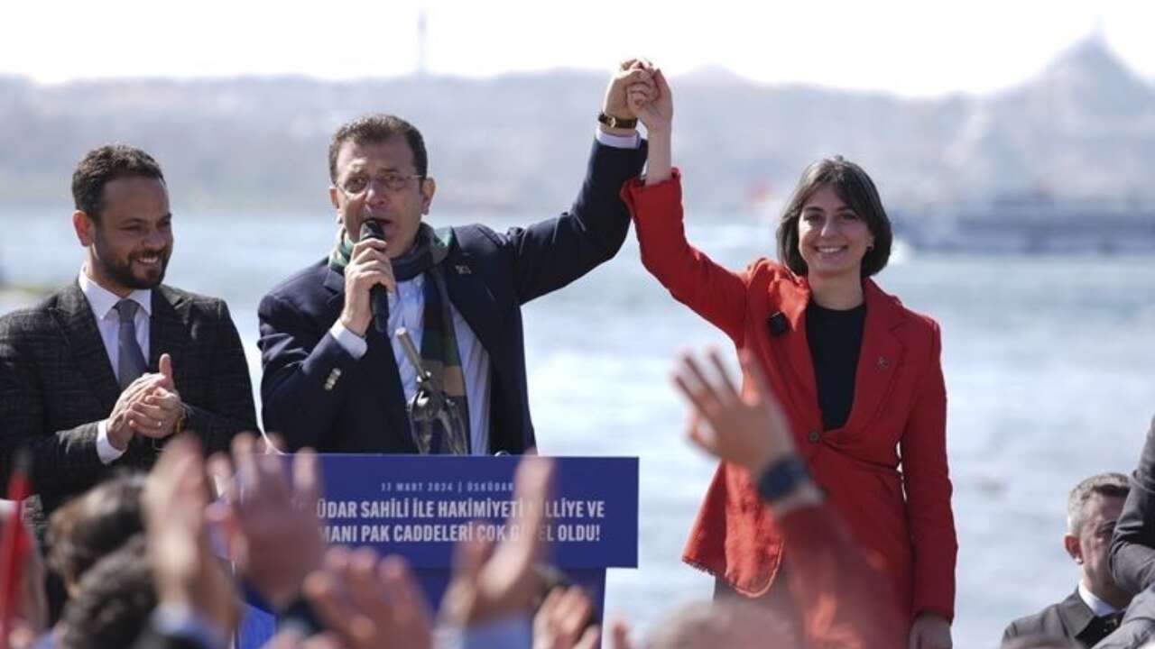 İmamoğlu'ndan Üsküdar operasyonuna tepki: Sandıktan ümidi kestiler!