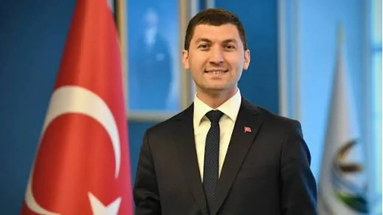 Peş peşe istifalar sürüyor: Altınordu Belediye Başkanı Tepe'den açıklama