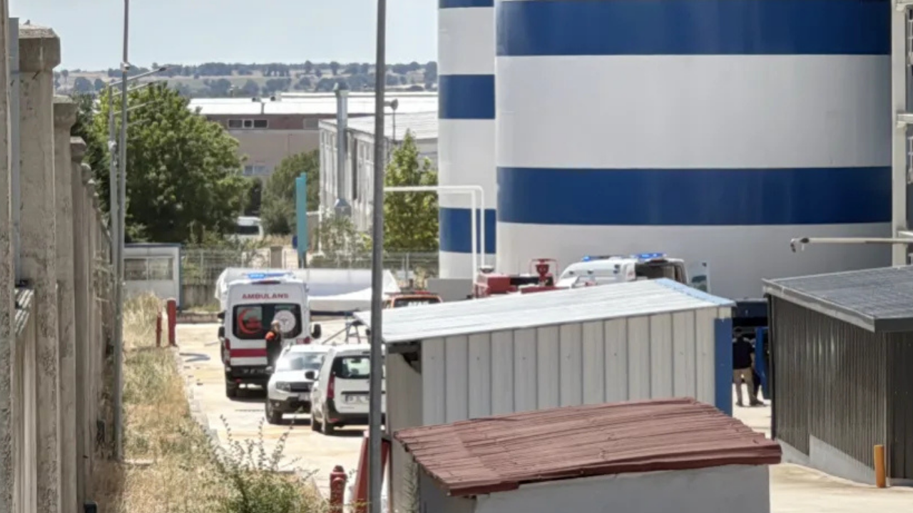 Kırklareli'nde içecek fabrikasında patlama: 2 işçi hayatını kaybetti