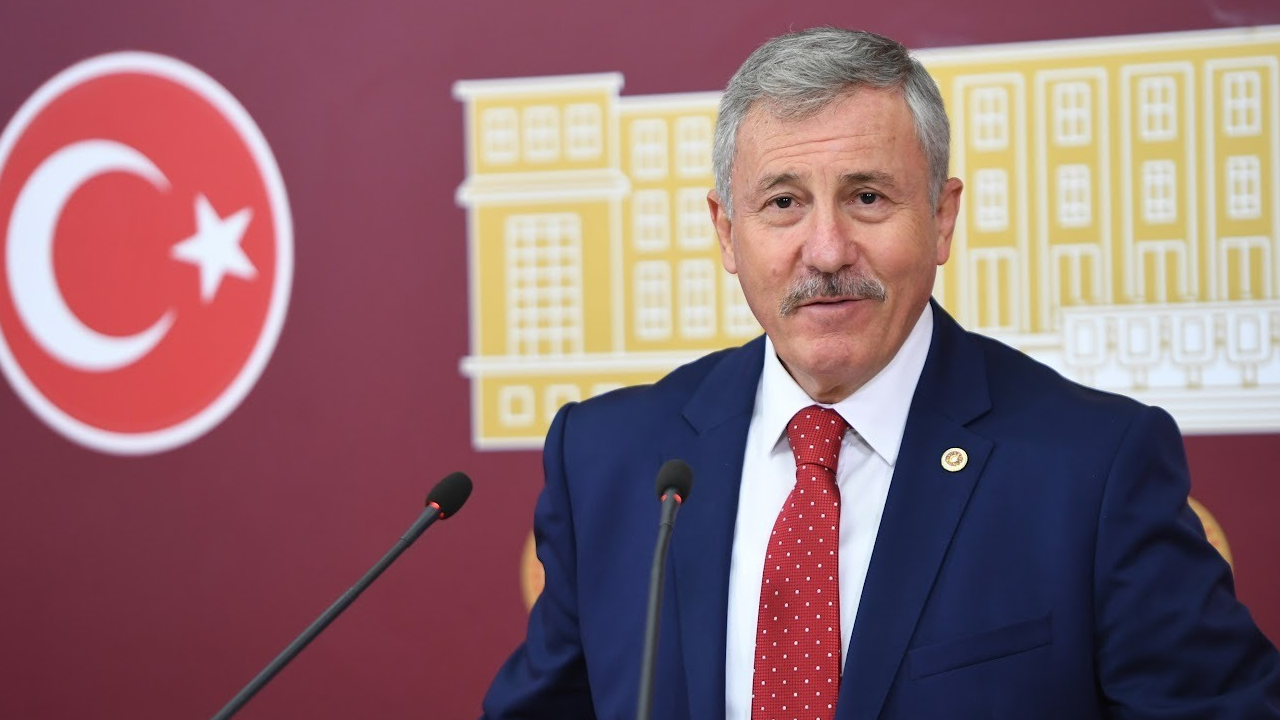 Gelecek Partisi'nin feshi sonrası Yeni Yol Grubu düşer mi? Selçuk Özdağ yanıt verdi