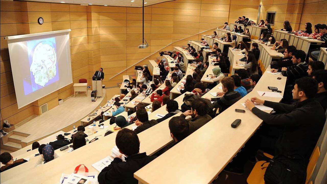 Binlerce bölümde durum aynı: Aradığınız profesöre ulaşılamıyor!