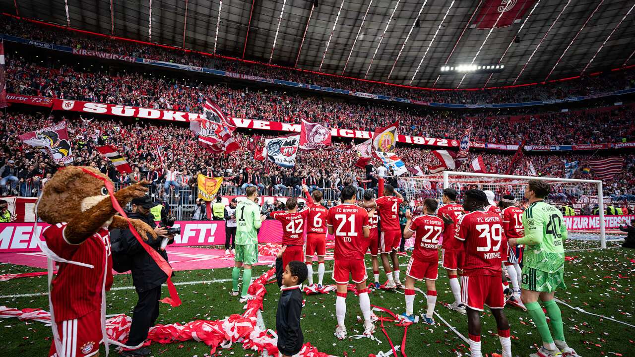 Bundesliga açıkladı: Almanya'da tüm zamanların bilet satış rekoru kırıldı