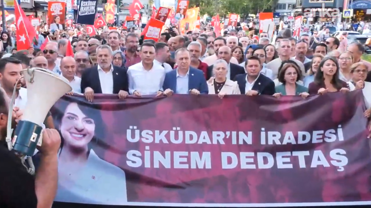 Üsküdar'da Sinem Dedetaş için kitlesel eylem: Binlerce yurttaş iradesine sahip çıkmak için yürüdü