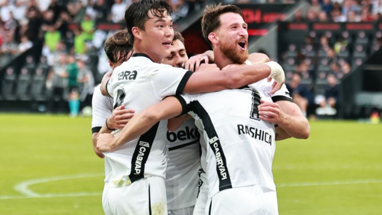 Rashica ve Orkun Kökçü sahneye çıktı: Beşiktaş, Danimarka'da turladı